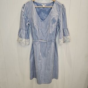 Westport Dress Women's Size 4 Blue White Striped V Neck Lace Summer Spring